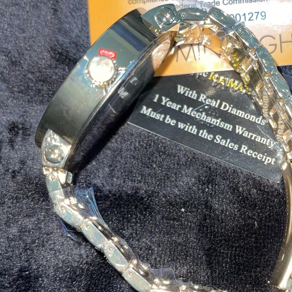 Luxury You Can Afford: Genuine Diamond Watch for Men, Real Diamond custom made - Picture 5 of 5